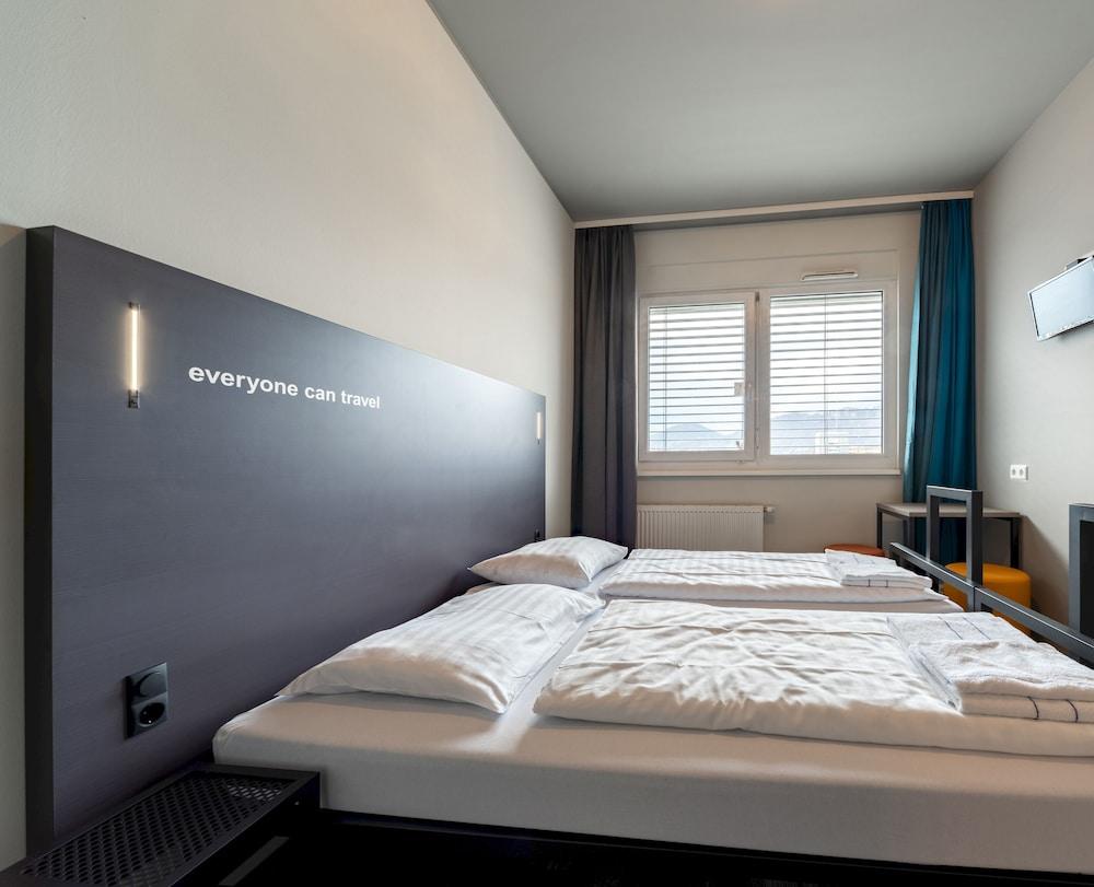 A&o Hackerbrücke Hostel München