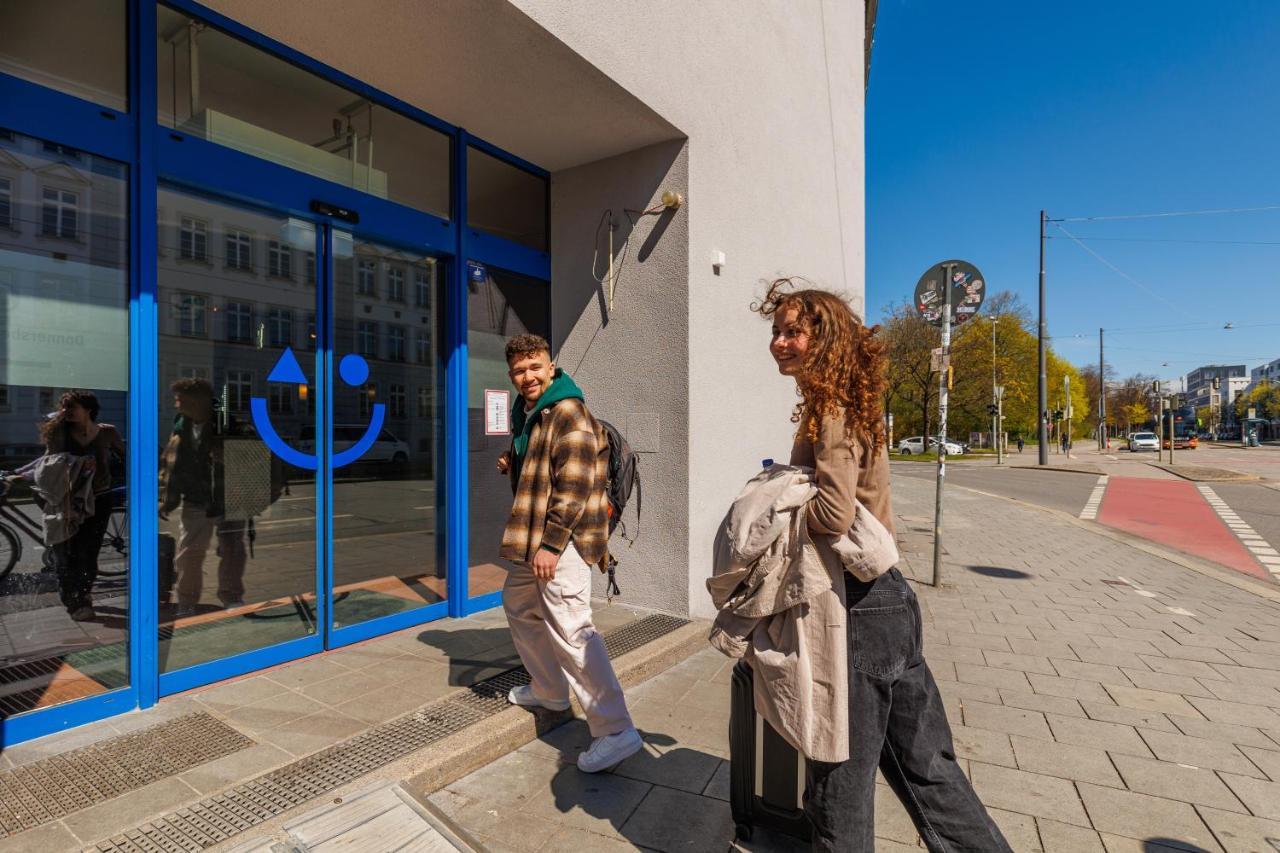 Hostel A&o Hackerbruecke *