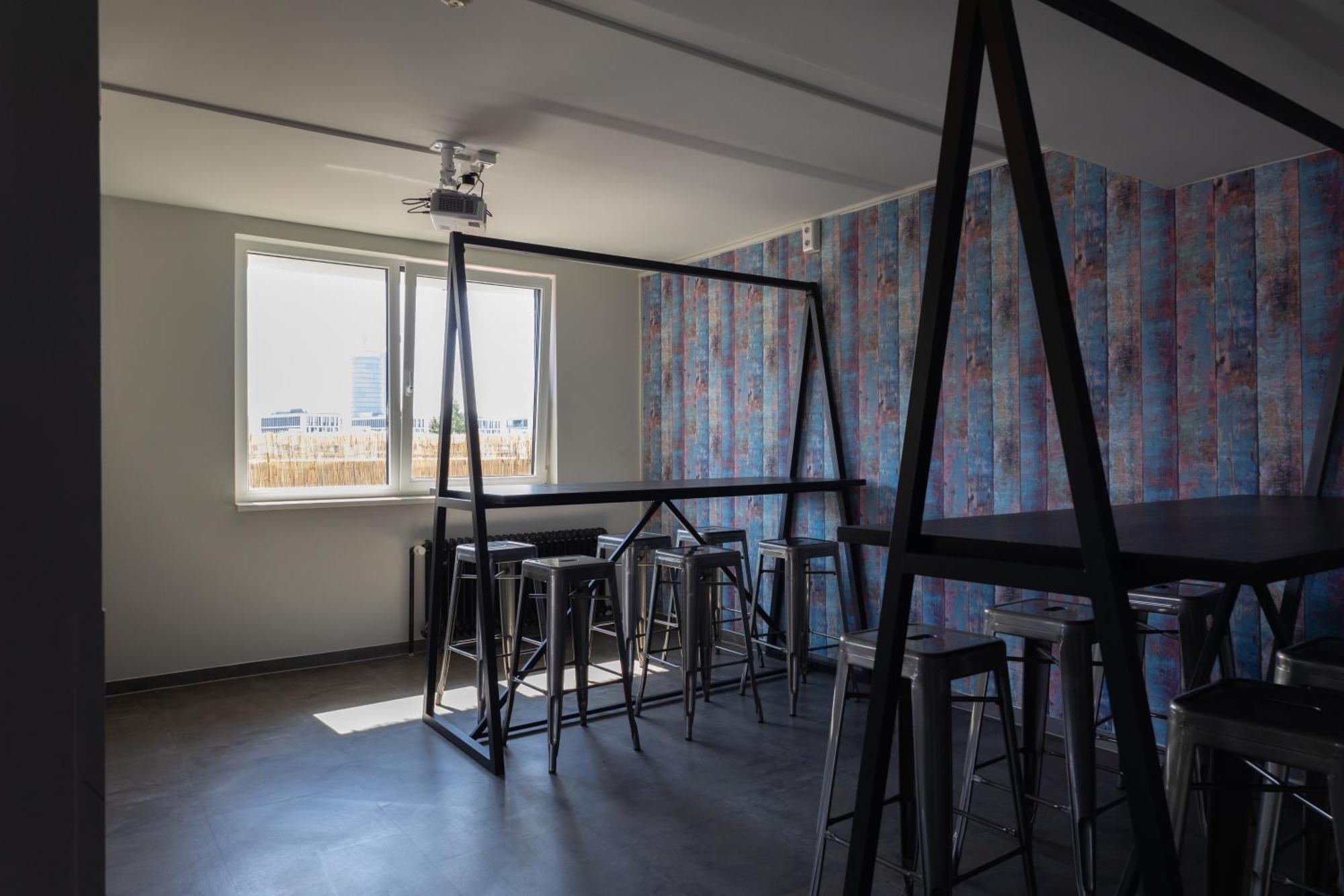 A&o Hackerbruecke *